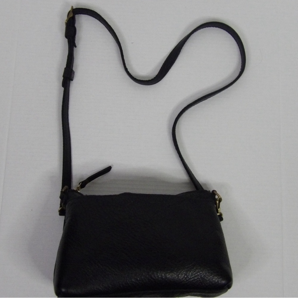Portland Leather Classic Black Crossbody Bag